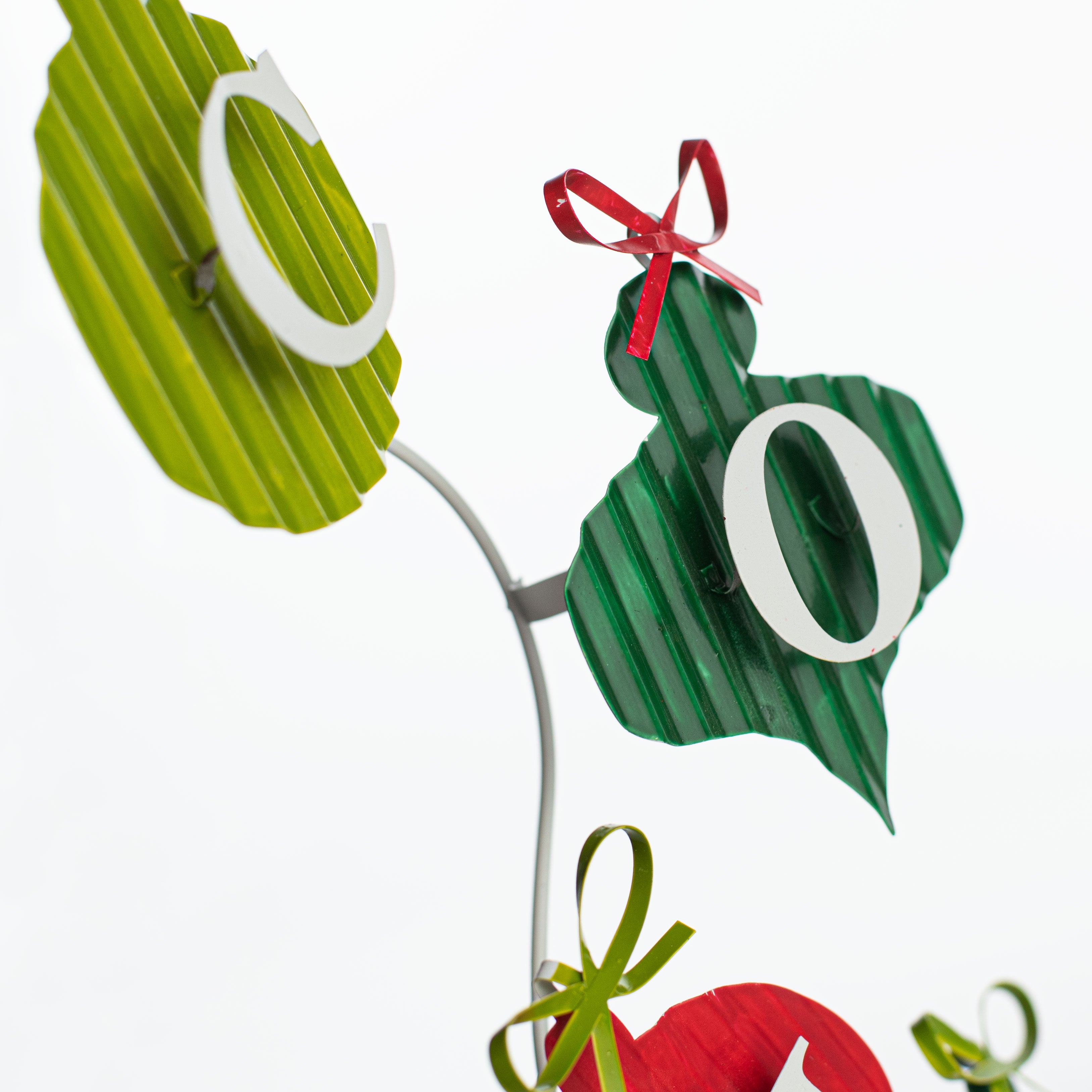 25" Welcome Ornament Banner detail photo 3