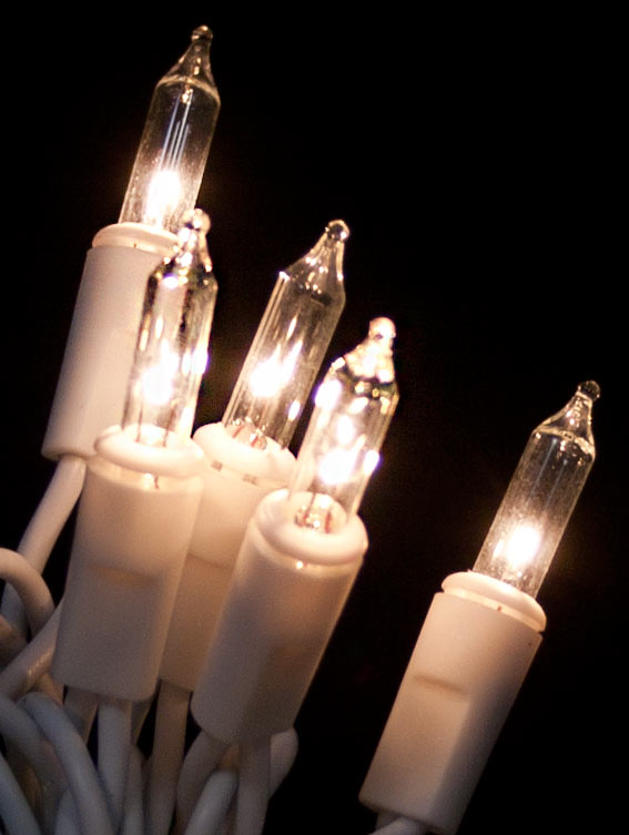 White Light Strand On White Cord: 100-Light Item Number: U100WW