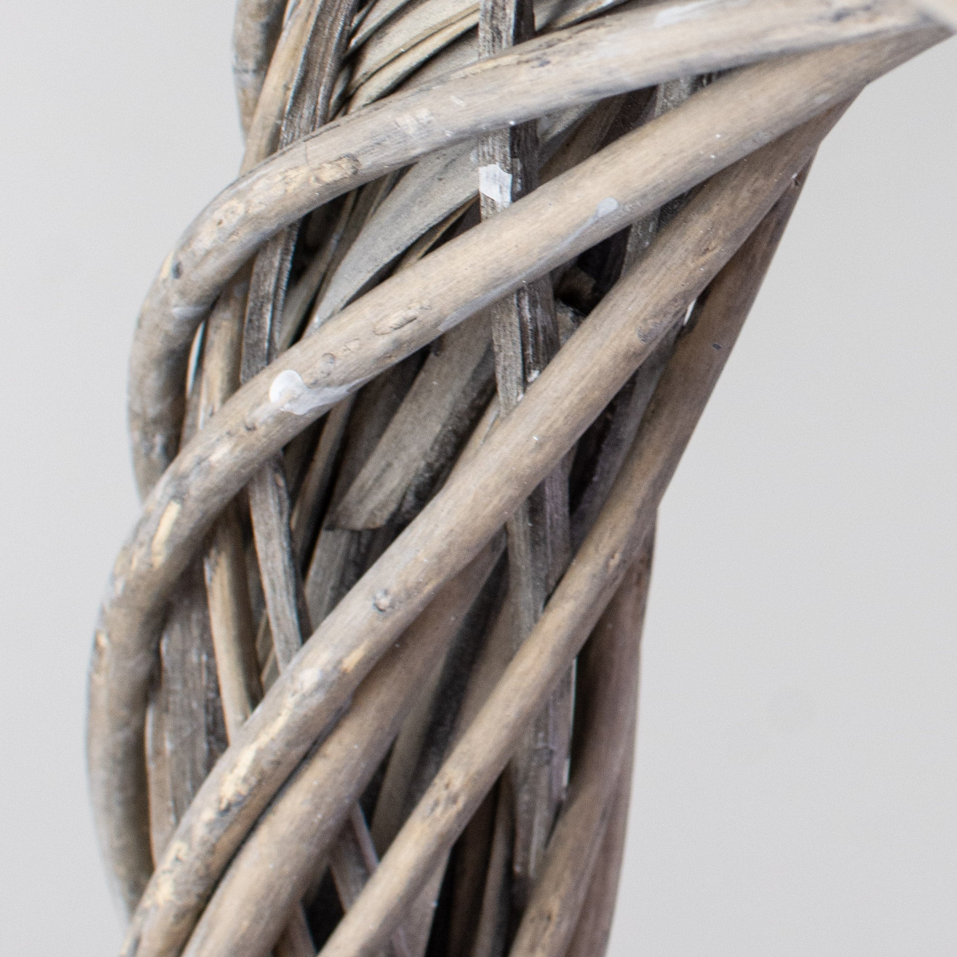 17" Willow Vine Wreath: Grey Bleached detail photo 3