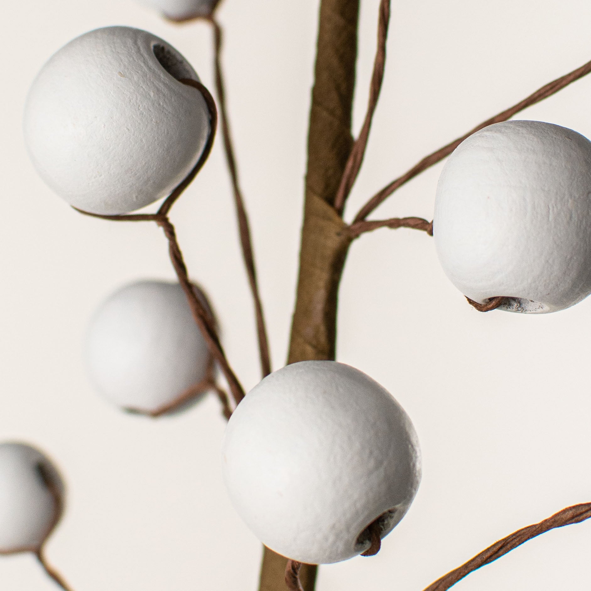 16" Wooden Bead Pick: White Lifestyle Photo