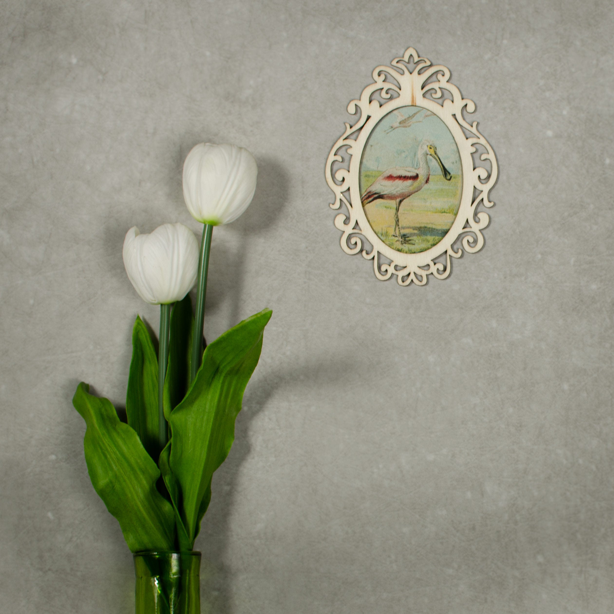5.75" Wooden Cut Filagree Oval Frame: Natural Lifestyle Photo