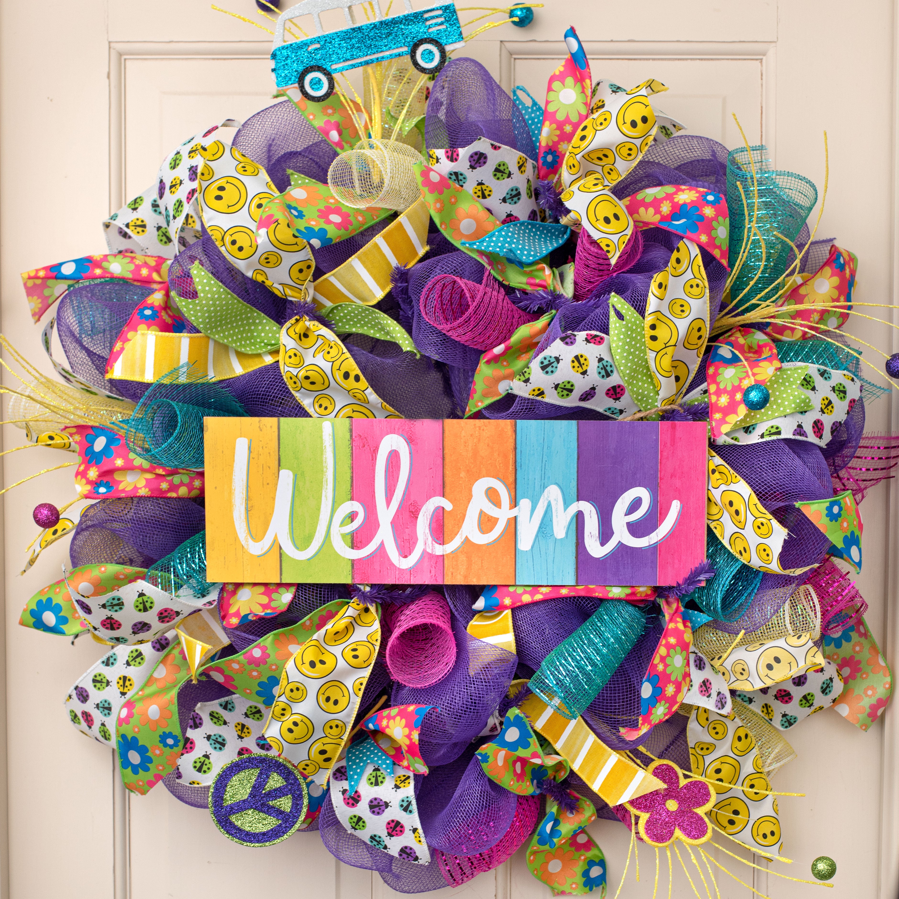 15" Wooden Sign: Multicolor Welcome Fence Lifestyle Photo