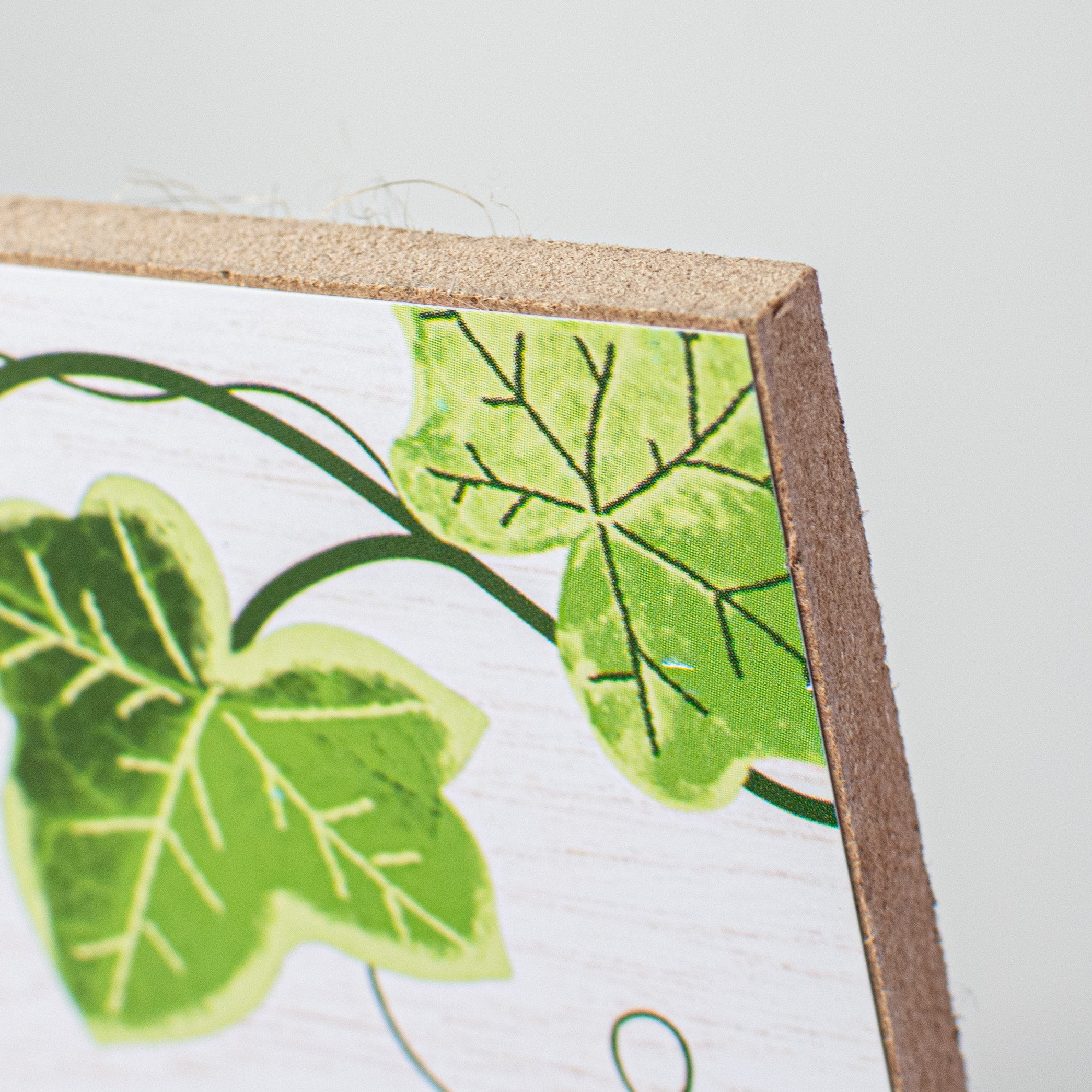 12" Wooden Sign: Welcome Ivy detail photo 3