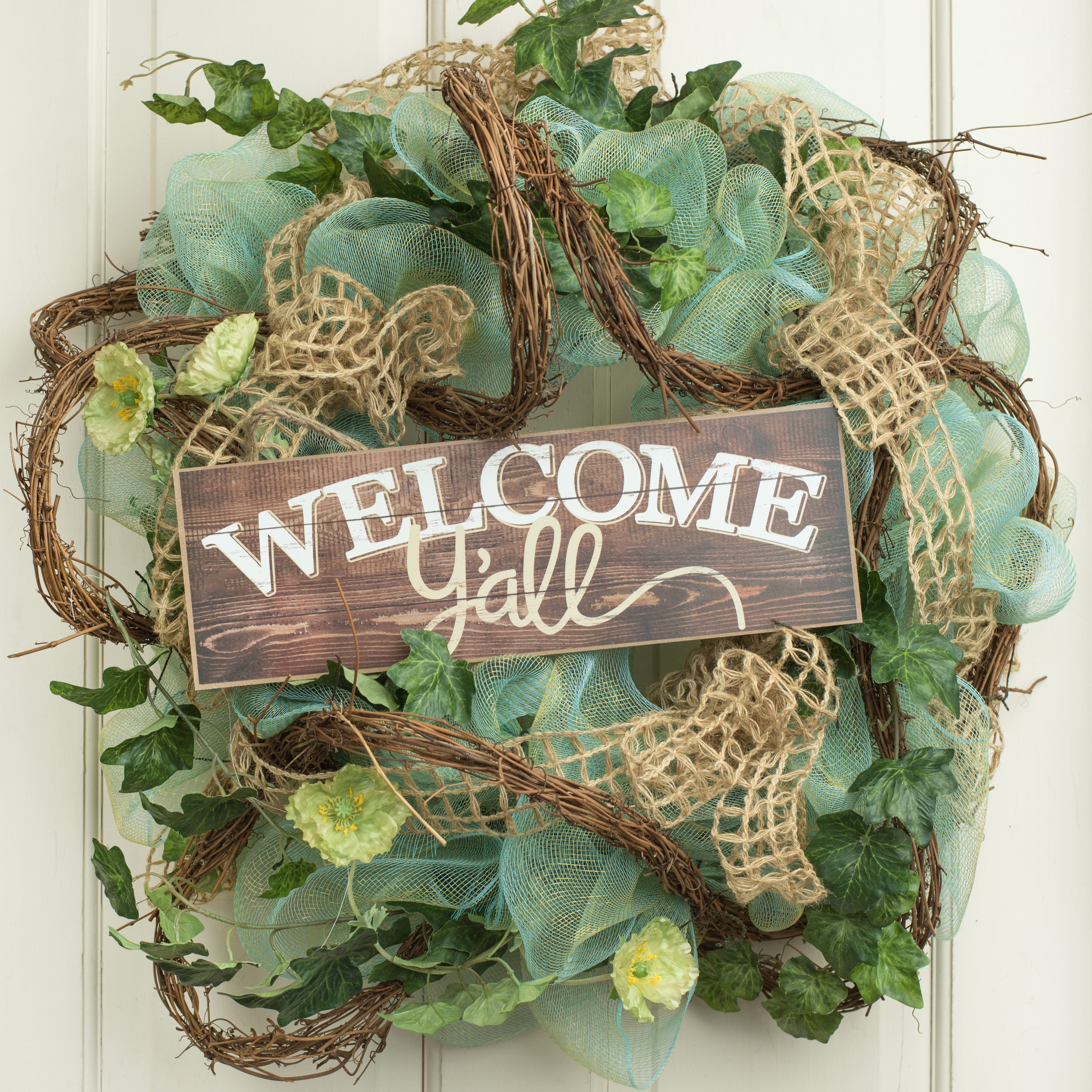 15" Wooden Sign: Welcome Y'all Lifestyle Photo