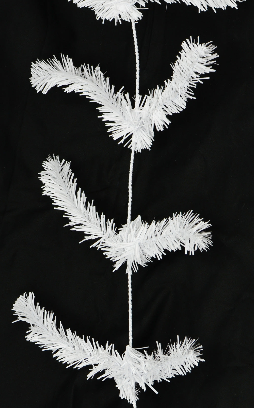 Work Garland: White (9 ft) Lifestyle Photo