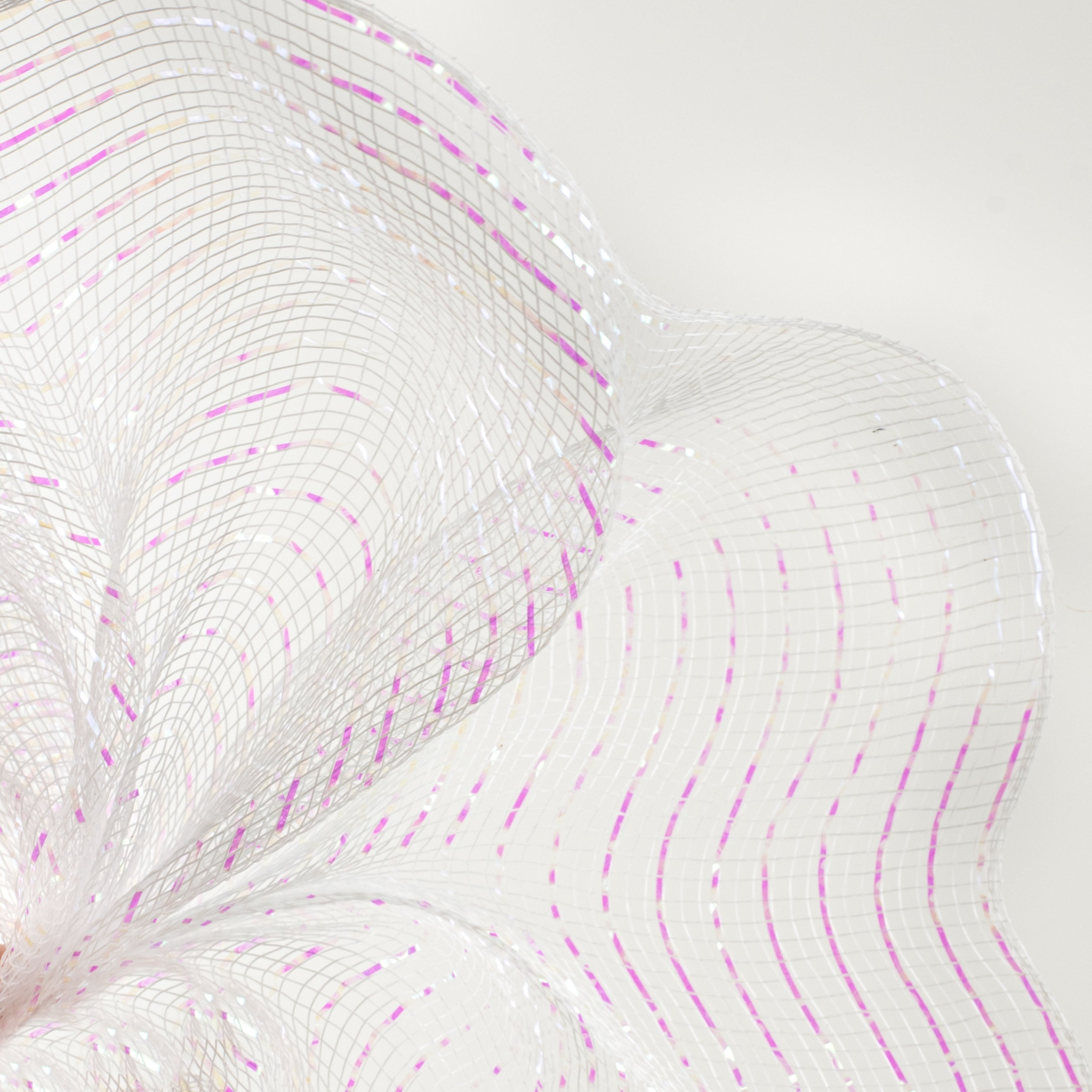 10" Poly Mesh Roll: Iridescent White Foil