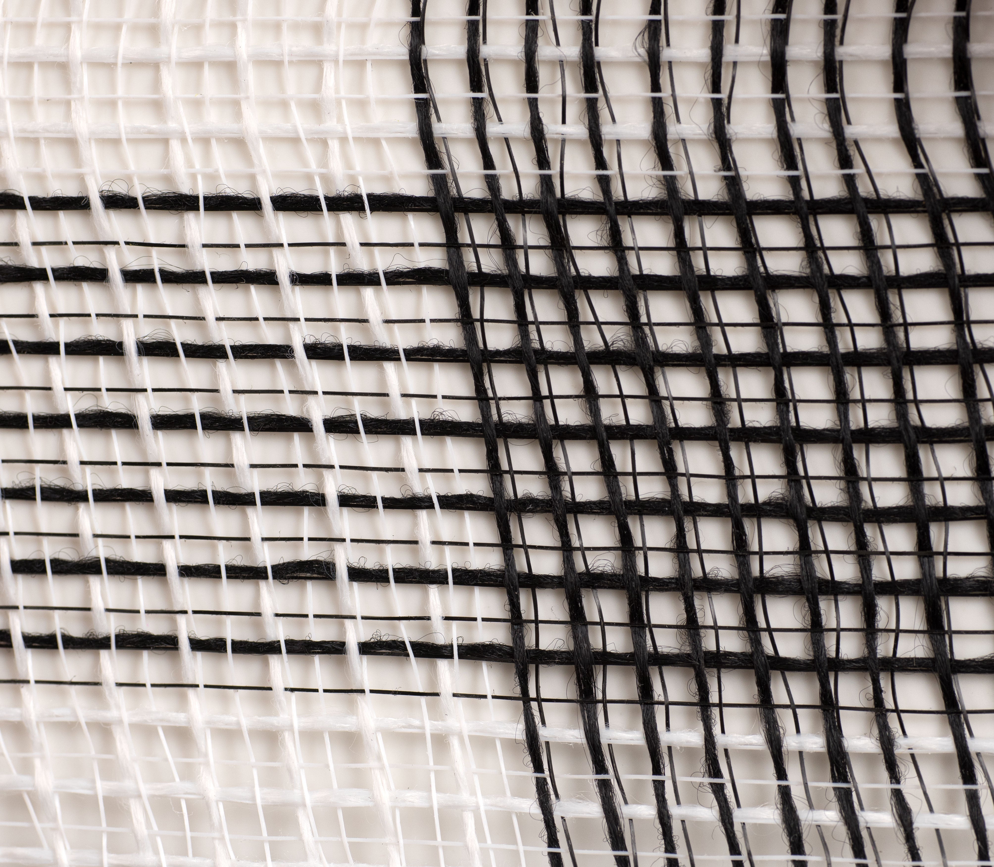 21" Fabric Mesh: Black & White Plaid