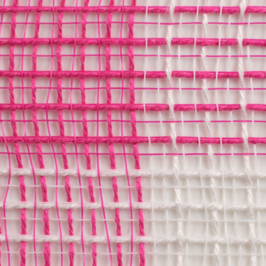21" Fabric Mesh: Fuchsia White Plaid