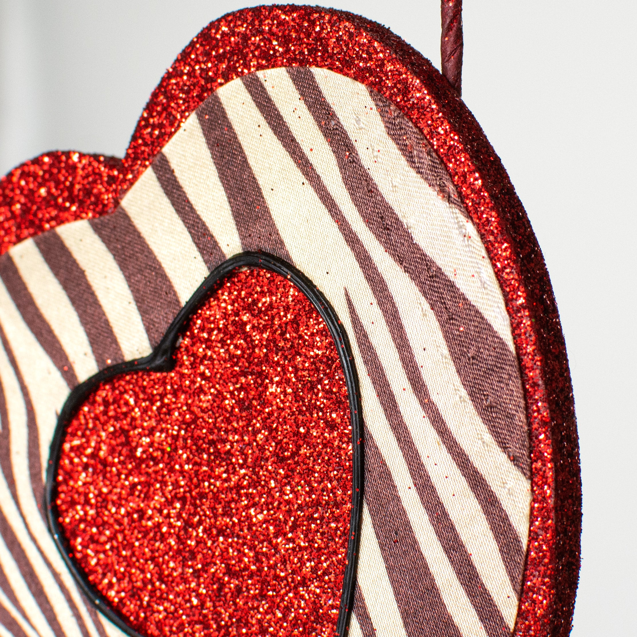 27" XOXO Heart Spray: Zebra detail photo 3