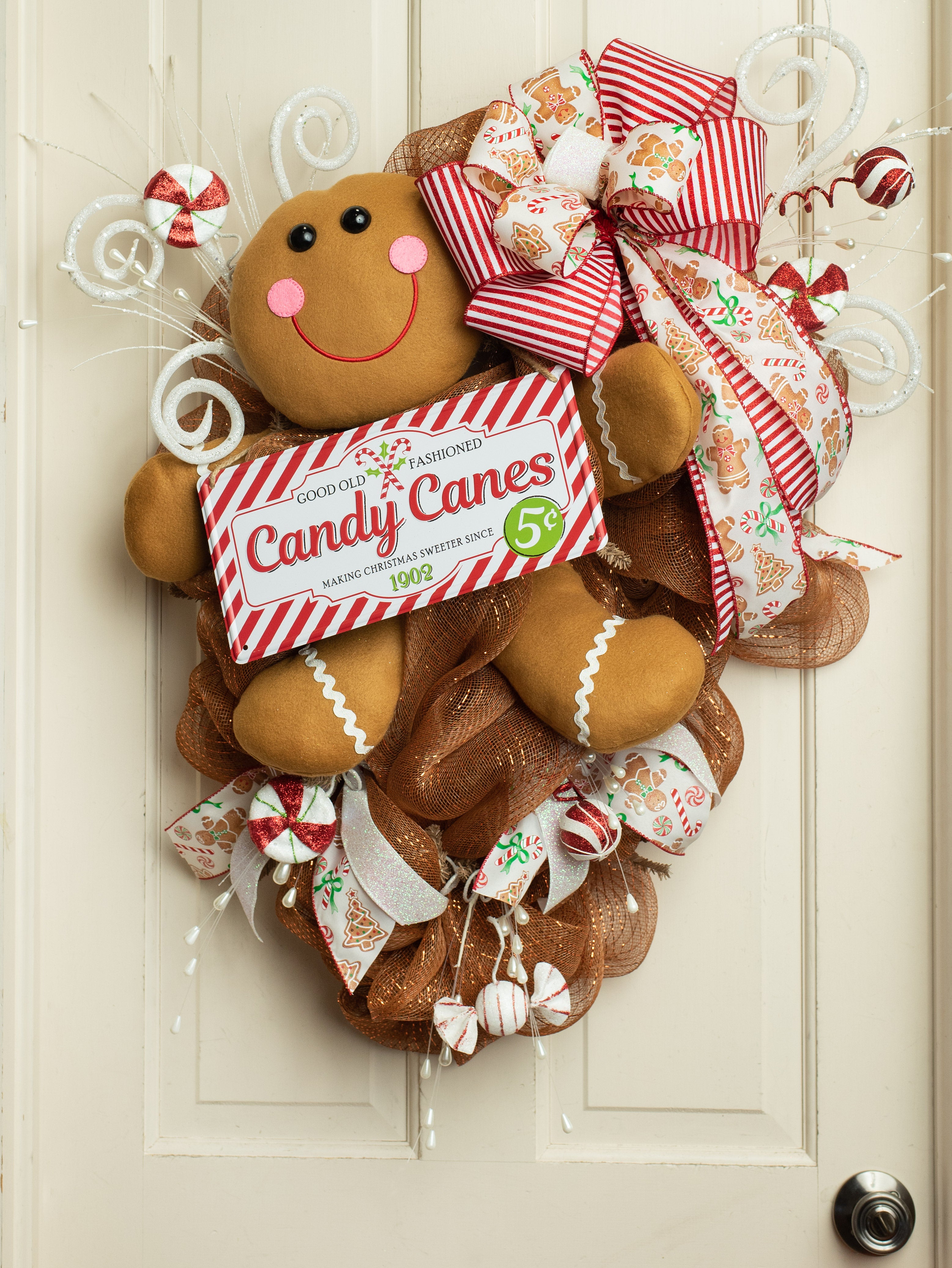 Plush Gingerbread Wreath Accent